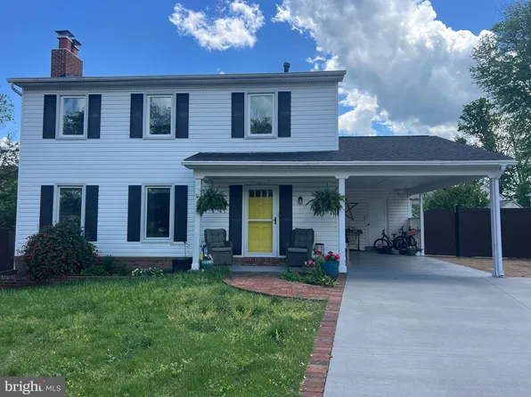 5807 Charlton Ct, Alexandria, VA 22315