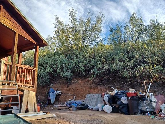 4th image of 14671 Ravine Rd