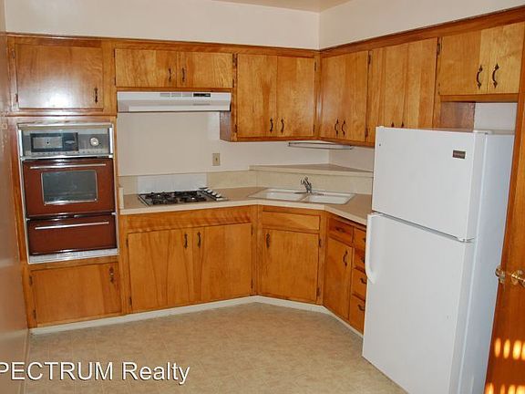 4th image of 260 W Alamar Ave APT 2