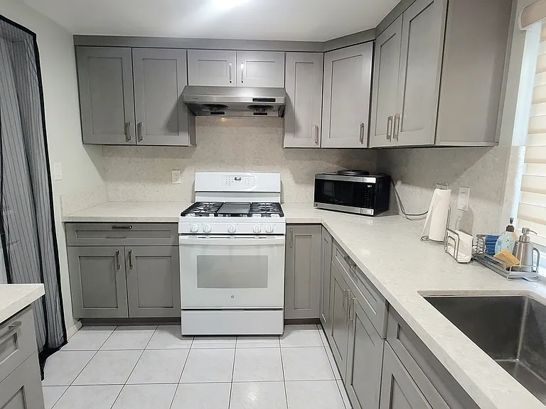 1709 Park Glen Cir #D — Photo 2