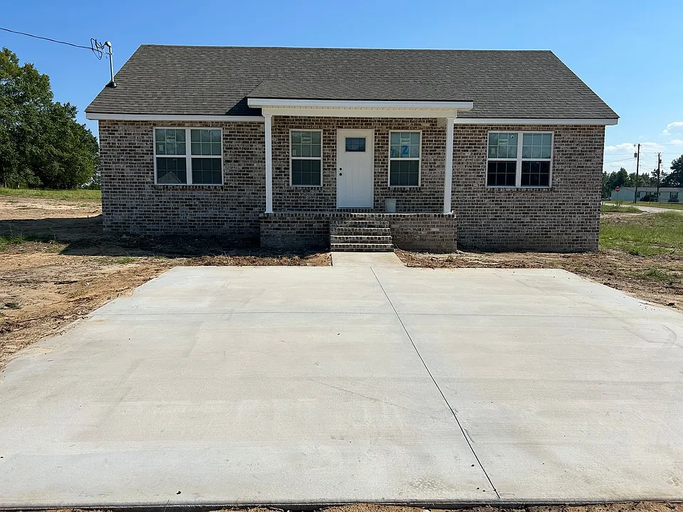 134 Annie Mae Dr