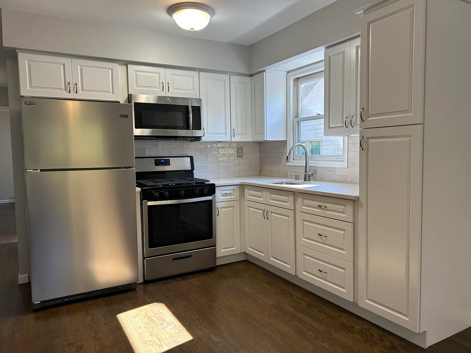 145 Goff Ave — Photo 3