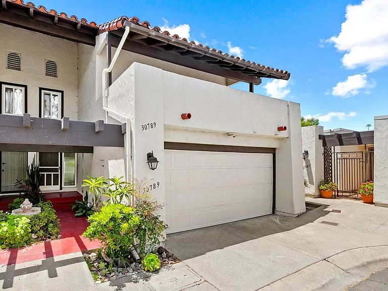 30789 Calle Chueca — Photo 2