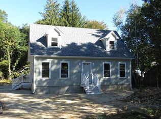 5 Edwards Lane, Charlestown, RI 02813