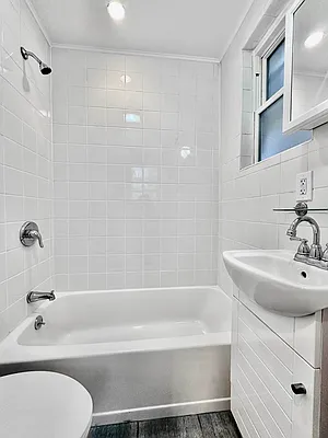Rented by Native Real Estate LLC | media 7