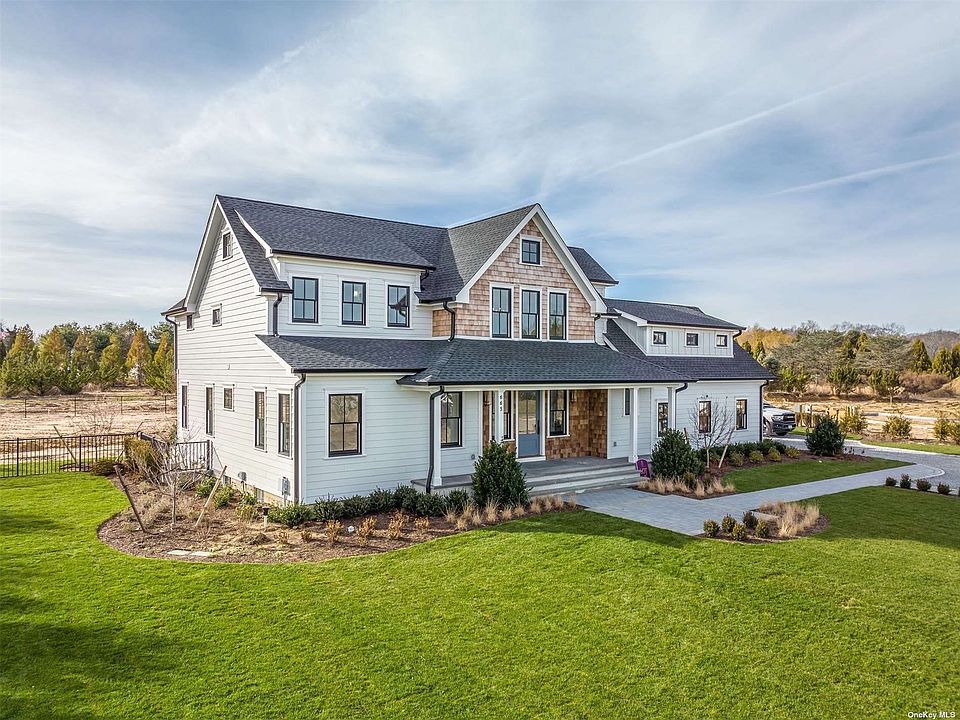 1st image of 665 Royalton Row