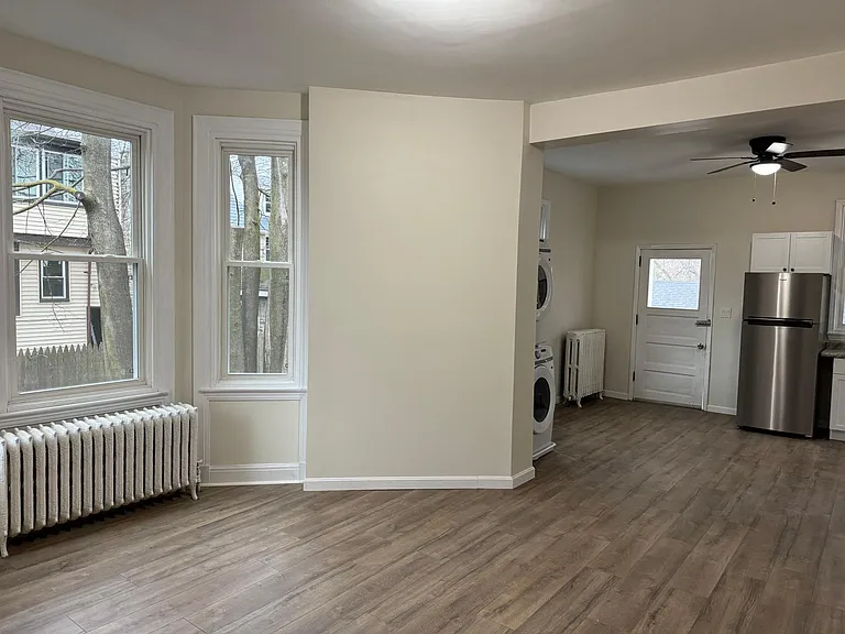 132 Highland Ave #1 — Photo 12