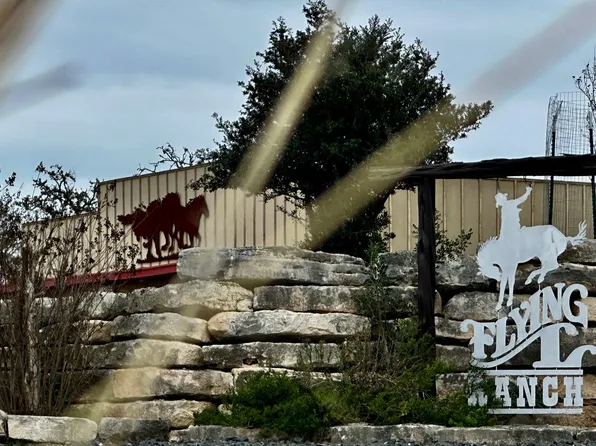 000 Tawny Oak LOT 24, Bandera, TX 78003