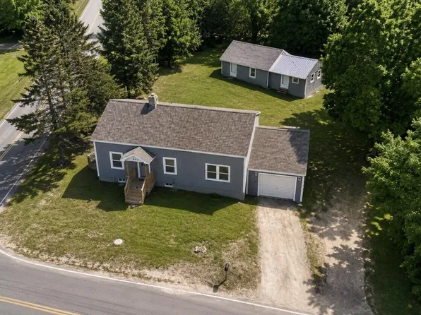 887 Foxes Ridge Road, Acton, ME 04001