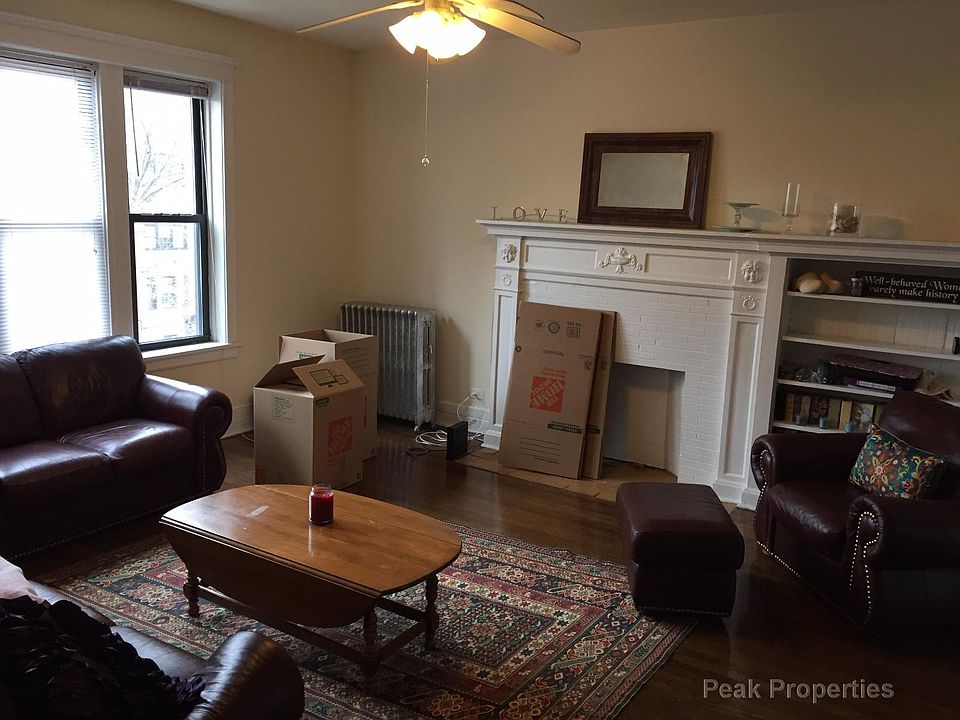 1st image of 457 W Belmont Ave #45