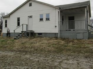 48720 Tornado Rd, Racine, OH 45771