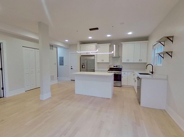 4000 Forest Ave #1