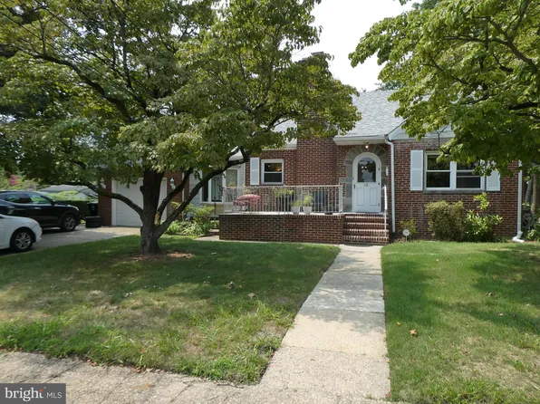 16 S Cedar Ave, Berlin, NJ 08009