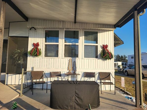 4320 Dundee Rd #27