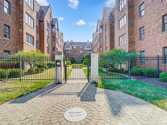 2nd image of 2324 Park Ave Unit 36