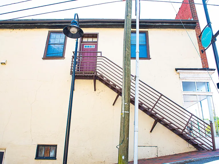 1200 Main St #A — Photo 31