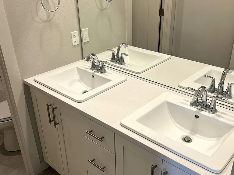 12161 SW Champlin Ln — Photo 36