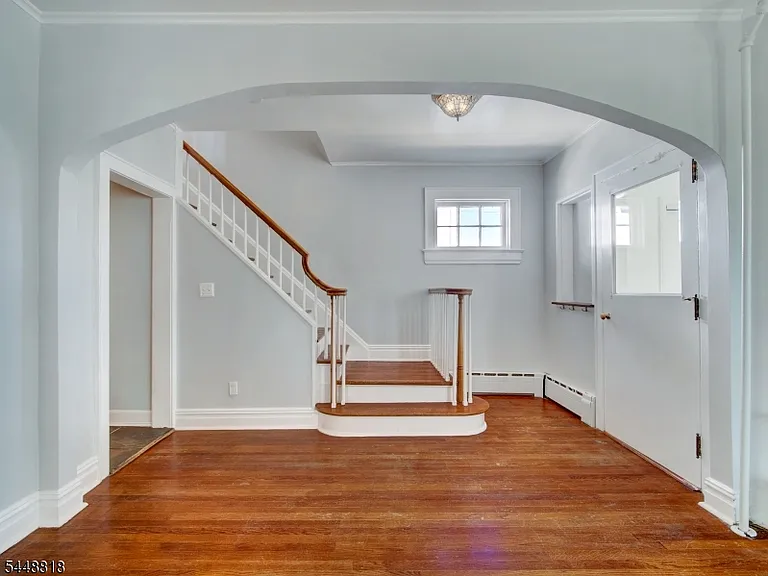 158 Lexington Ave — Photo 12