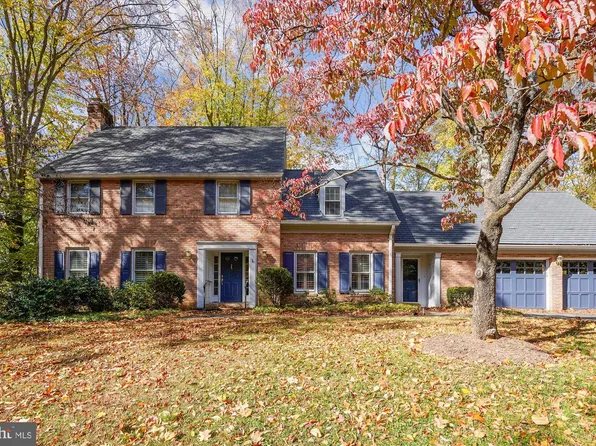 7117 Darby Rd, Bethesda, MD 20817