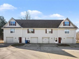 209 SW Pryor Rd, Lees Summit, MO 64081
