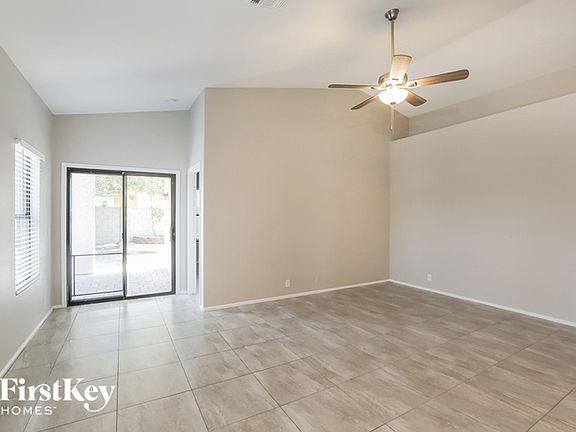 4th image of 8807 W Paradise Dr