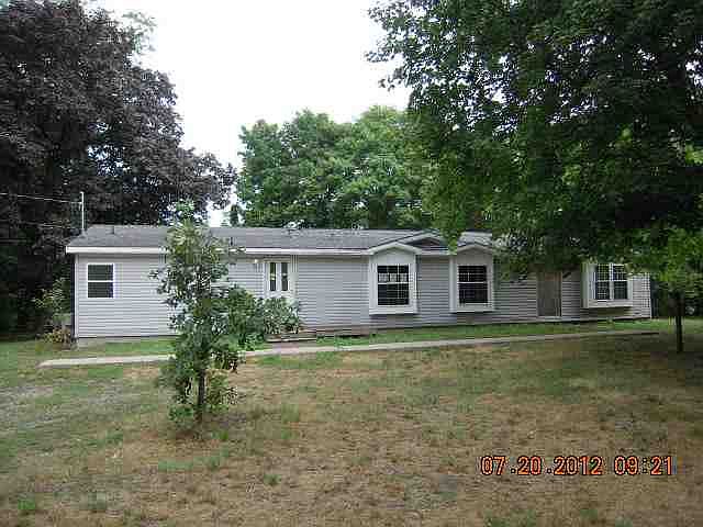 1st image of 634 E Elkhart St