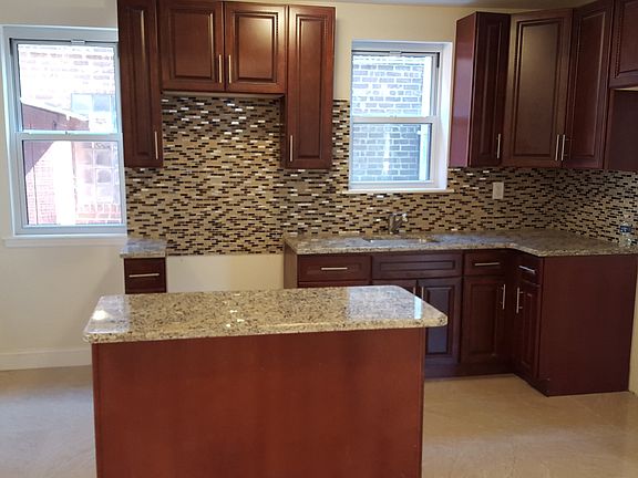 3rd image of 4367 Edson Avenue
