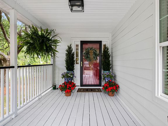 2nd image of 638 Stono Edge Dr