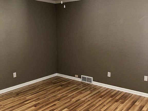 5th image of 46160 Frederick St