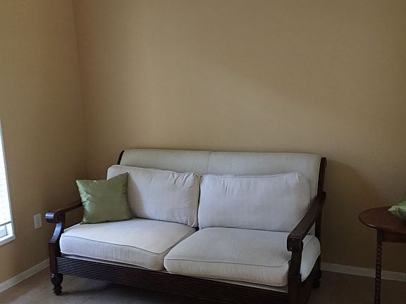 5th image of 713 SE 5th St APT A