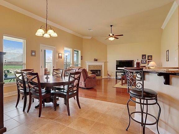 5th image of 16442 Timberstone Dr