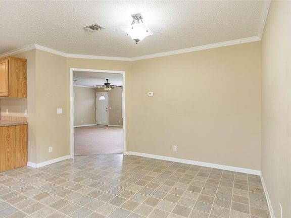 4th image of 5466 Tal Dr
