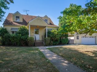 5 Highfield Ct, Wayne, NJ 07470