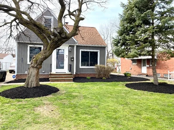 32913 Lake Shore Blvd, Willowick, OH 44095