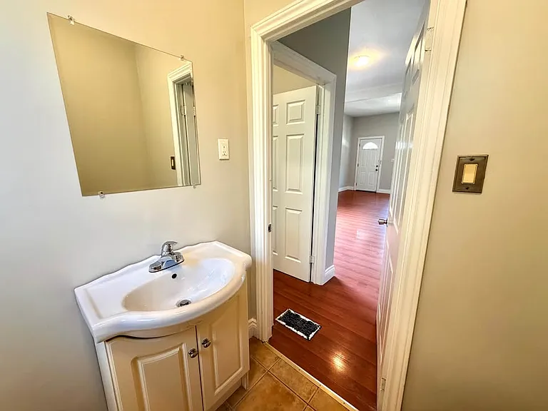 178 Talfourd St #A — Photo 14