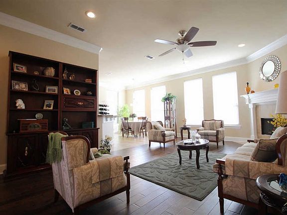 4th image of 16448 Kingston Ct
