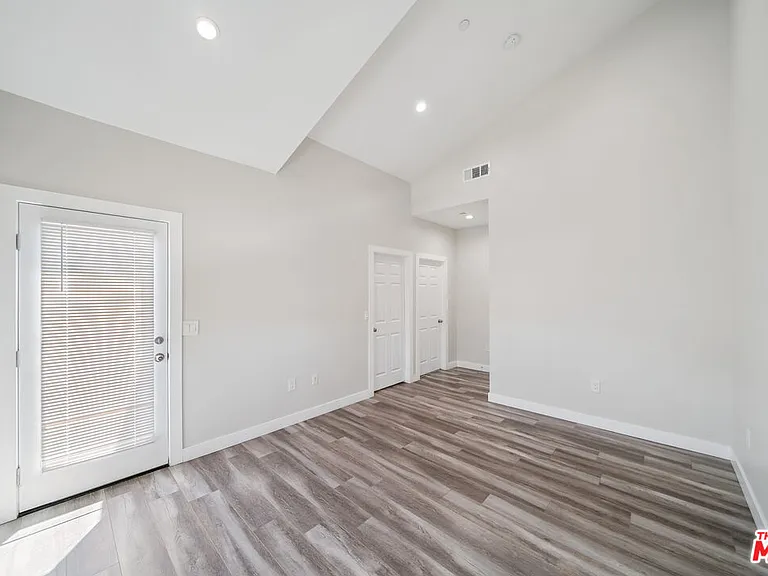 1123 Browning Blvd #1123 — Photo 15
