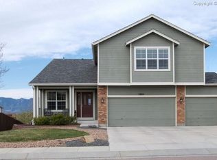 3904 Roan Dr, Colorado Springs, CO 80922