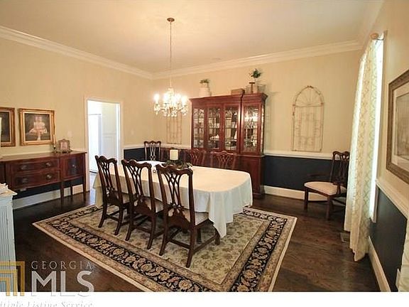 5th image of 797 Park Place Dr