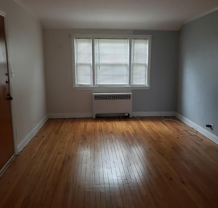 1st image of 502 Bonnie Brae Pl #C3