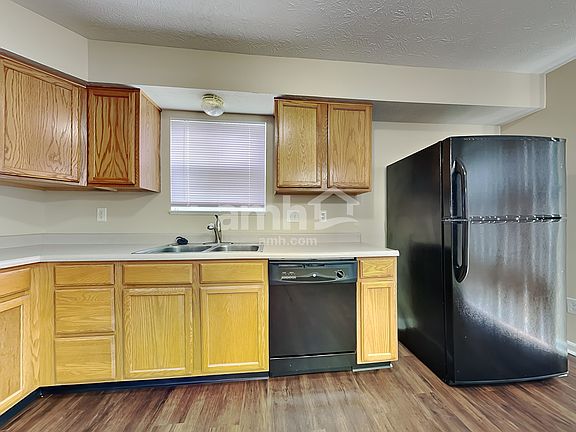 5th image of 1153 Sunkiss Ct