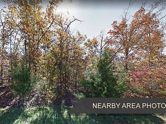 3rd image of 2102 E Monarch Ln