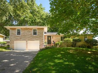 4121 N Briarcliff Rd, Kansas City, MO 64116