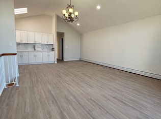 1977 73rd St APT 3, Brooklyn, NY 11204
