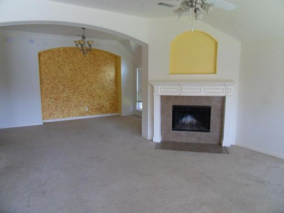 2nd image of 4924 Eyrie Ct