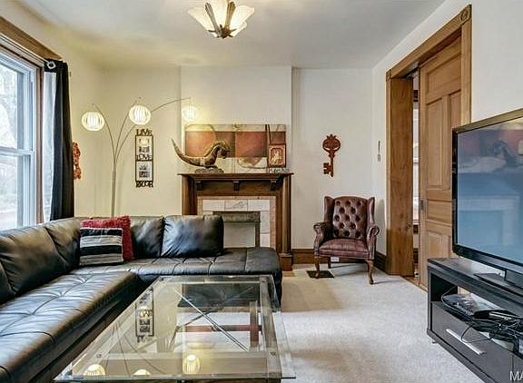 5th image of 3454 Pestalozzi St