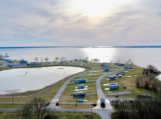 6084 Peninsula Rd, Kerens, TX 75144