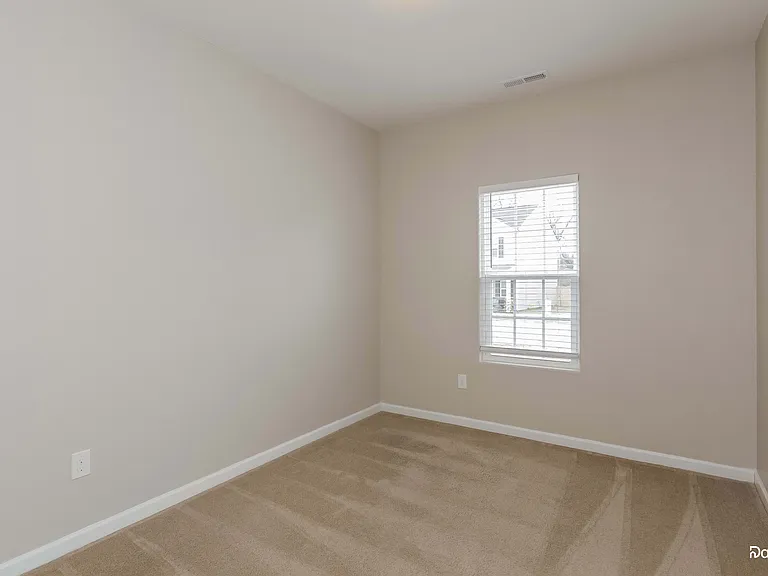 960 Joselynn Dr — Photo 14