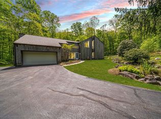 239 Red Arrow Rd, Ligonier, PA 15658