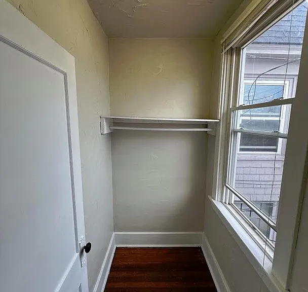 1212 Holmes St #2 — Photo 8